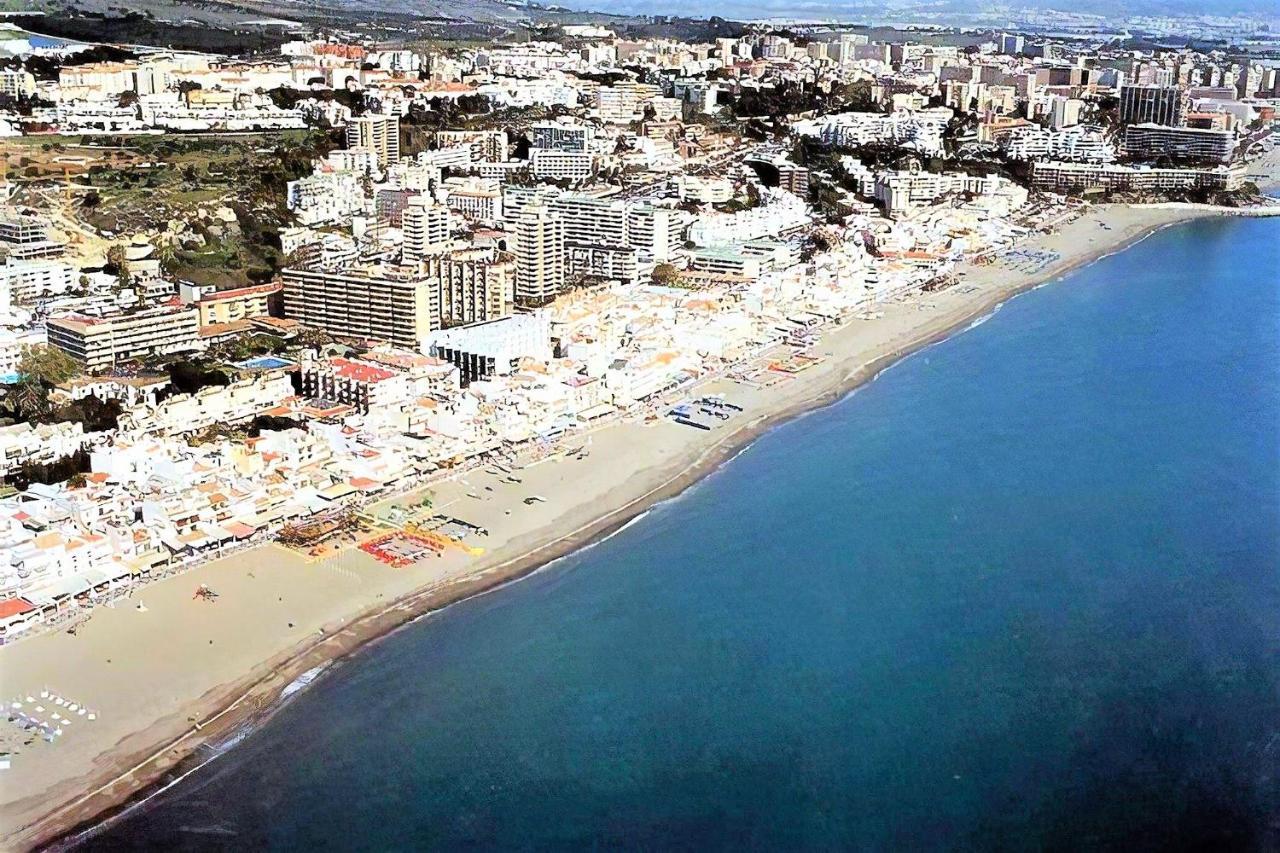 Apartamento La Carihuela Los Nidos- APARTAMENTO DELUXE - 2º LINEA DE PLAYA Torremolinos Exterior foto